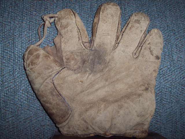 A.J. Reach Full Web With Lace Front